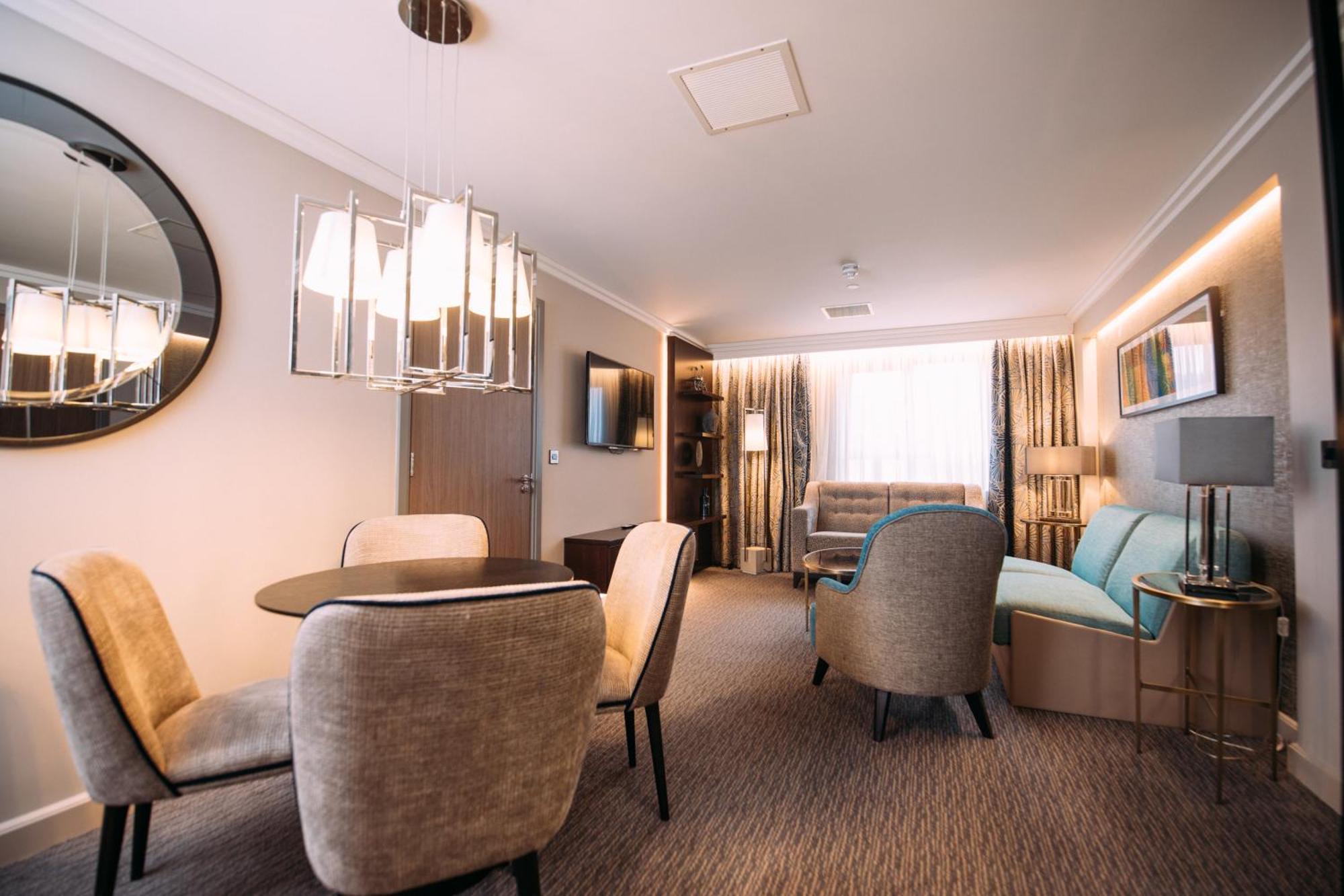 Crowne Plaza - Belfast, An Ihg Hotel Bagian luar foto